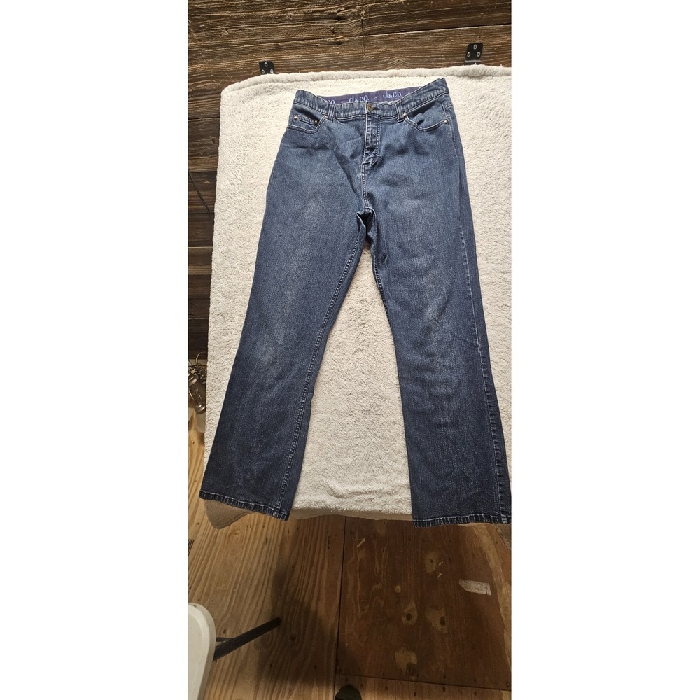 d&co. Straight‎ Jeans sz 14 Medium Wash Blue Stretch 5-Pocket Women's